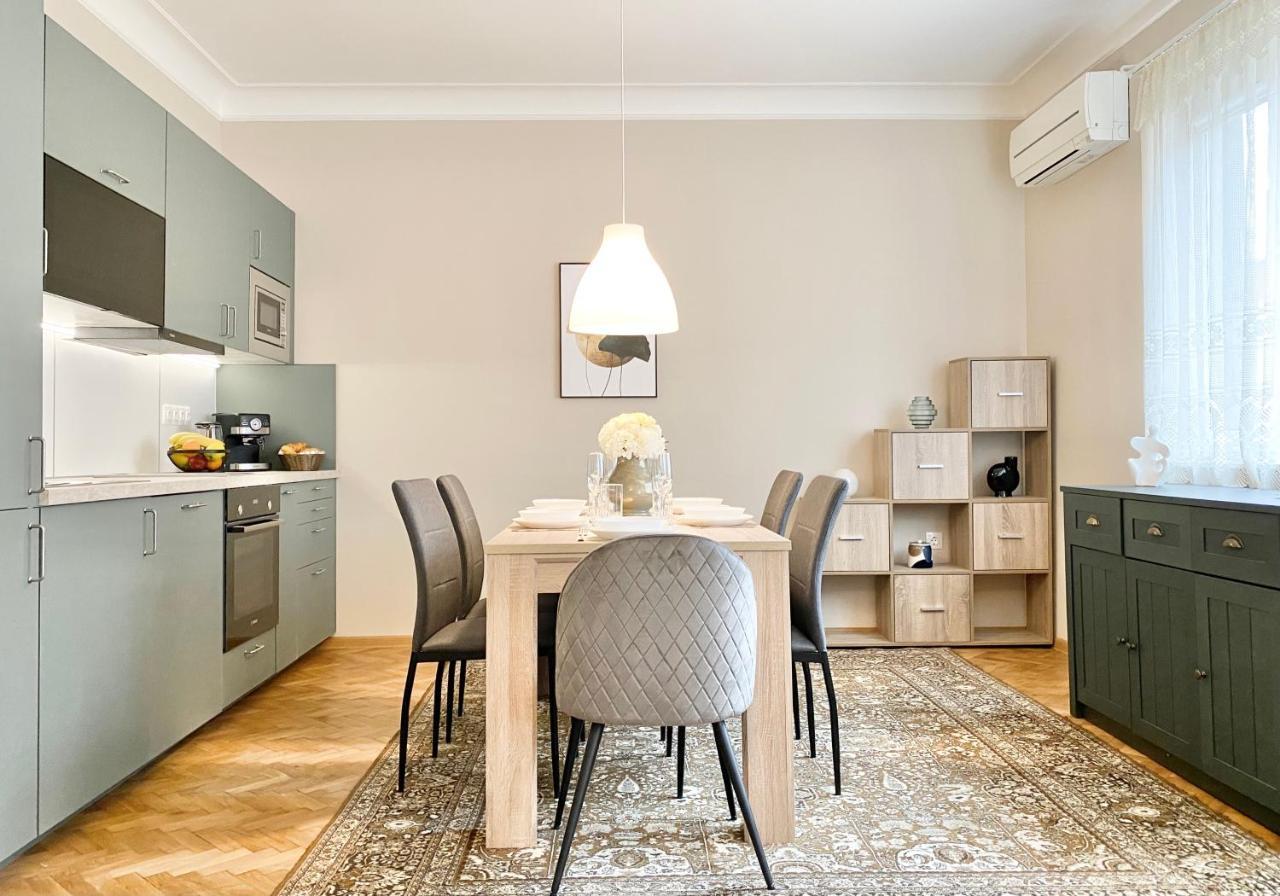 Top Centre Sofia Apartment For 6 Guests מראה חיצוני תמונה