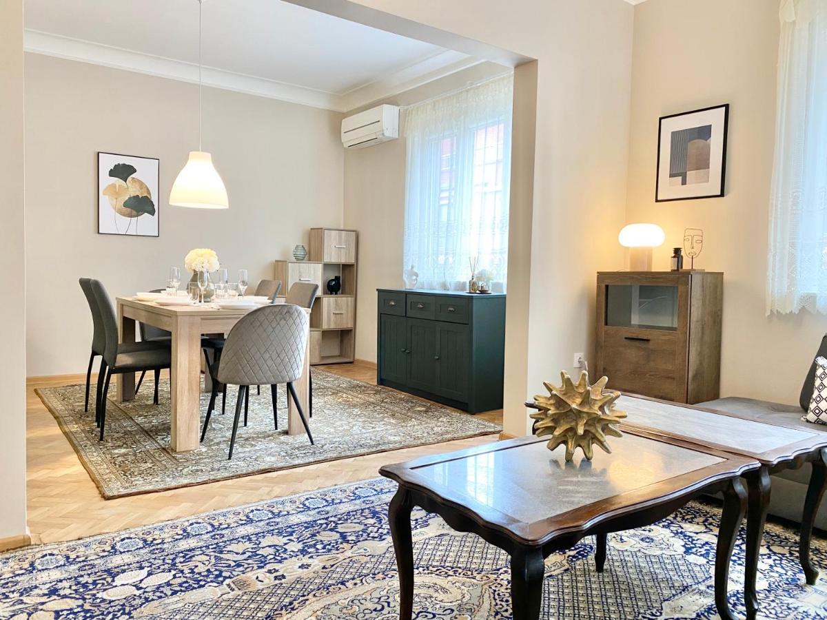 Top Centre Sofia Apartment For 6 Guests מראה חיצוני תמונה