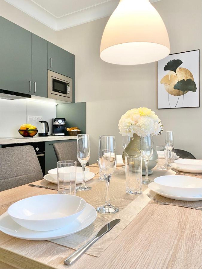 Top Centre Sofia Apartment For 6 Guests מראה חיצוני תמונה