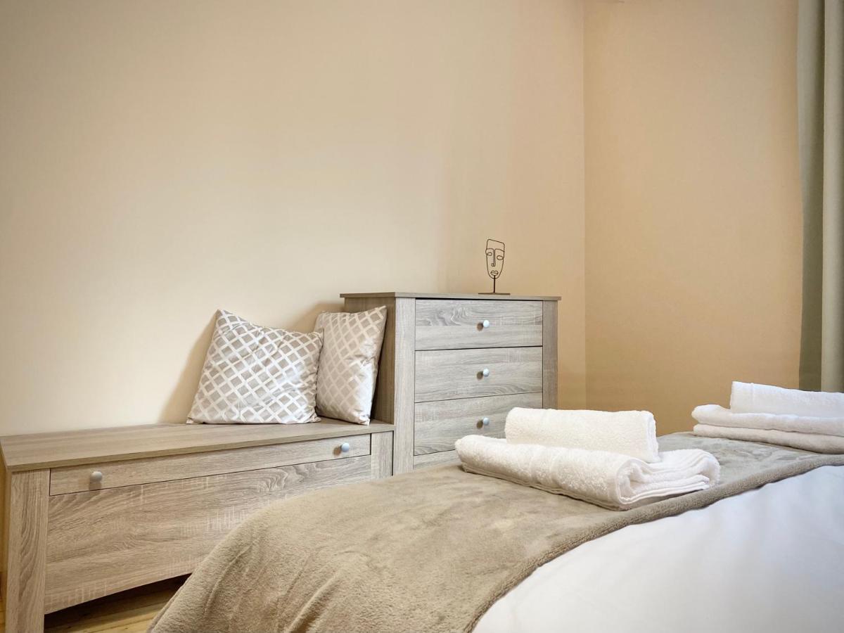 Top Centre Sofia Apartment For 6 Guests מראה חיצוני תמונה