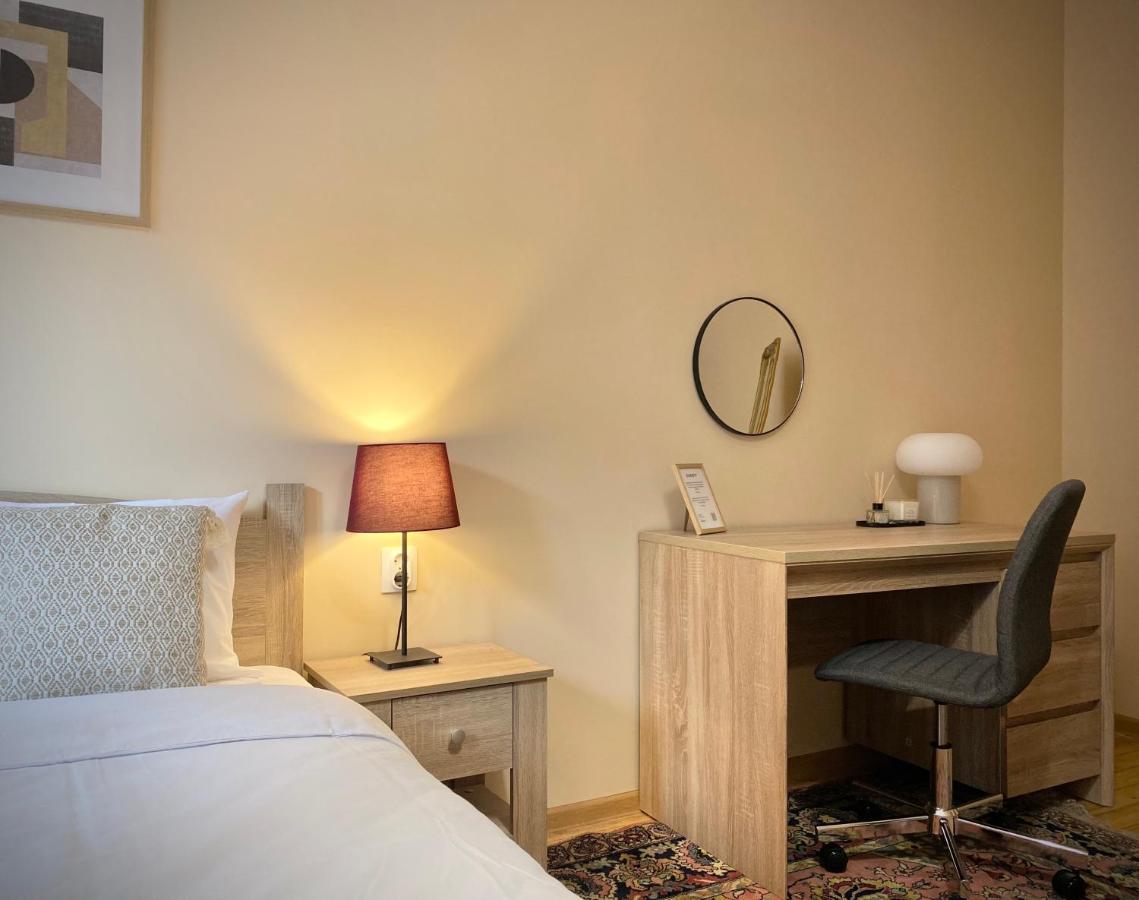 Top Centre Sofia Apartment For 6 Guests מראה חיצוני תמונה
